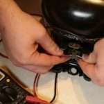 Признаки неисправности компрессора в холодильнике и когда нужна его замена