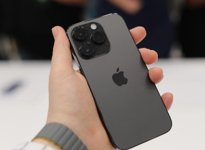 Как iPhone 14 Pro Max переживает два года использования: опыт владельца